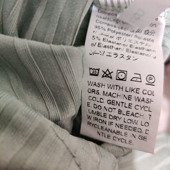 Womens Romper Pajama One Piece Ribbed Long Sleeve Button Front Sage Green Size S - Picture 5 of 5